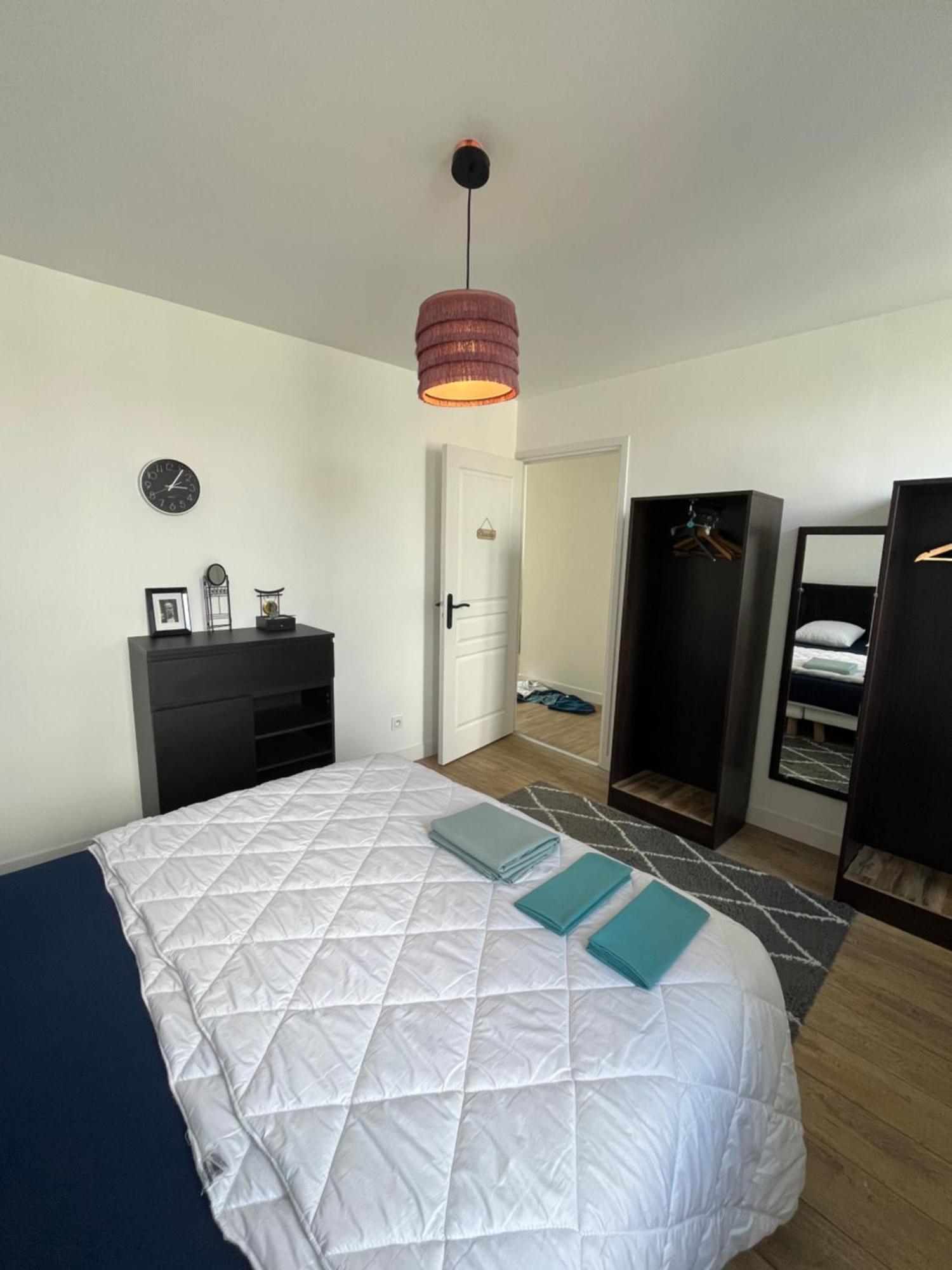Les Vagues D'opale Apartment *